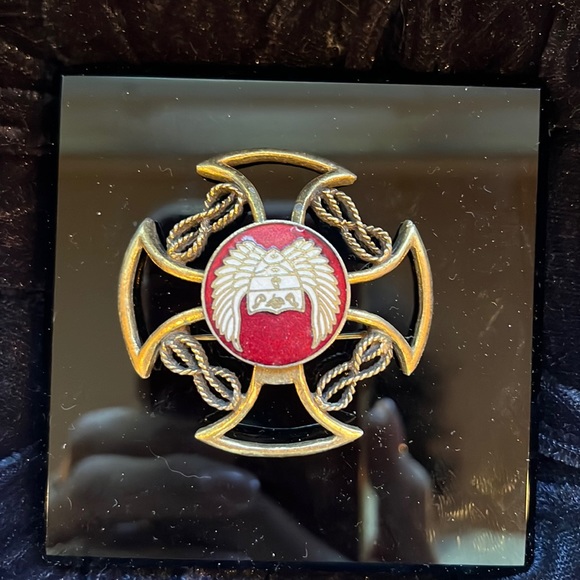 Vintage Celtic brooch - Picture 2 of 6